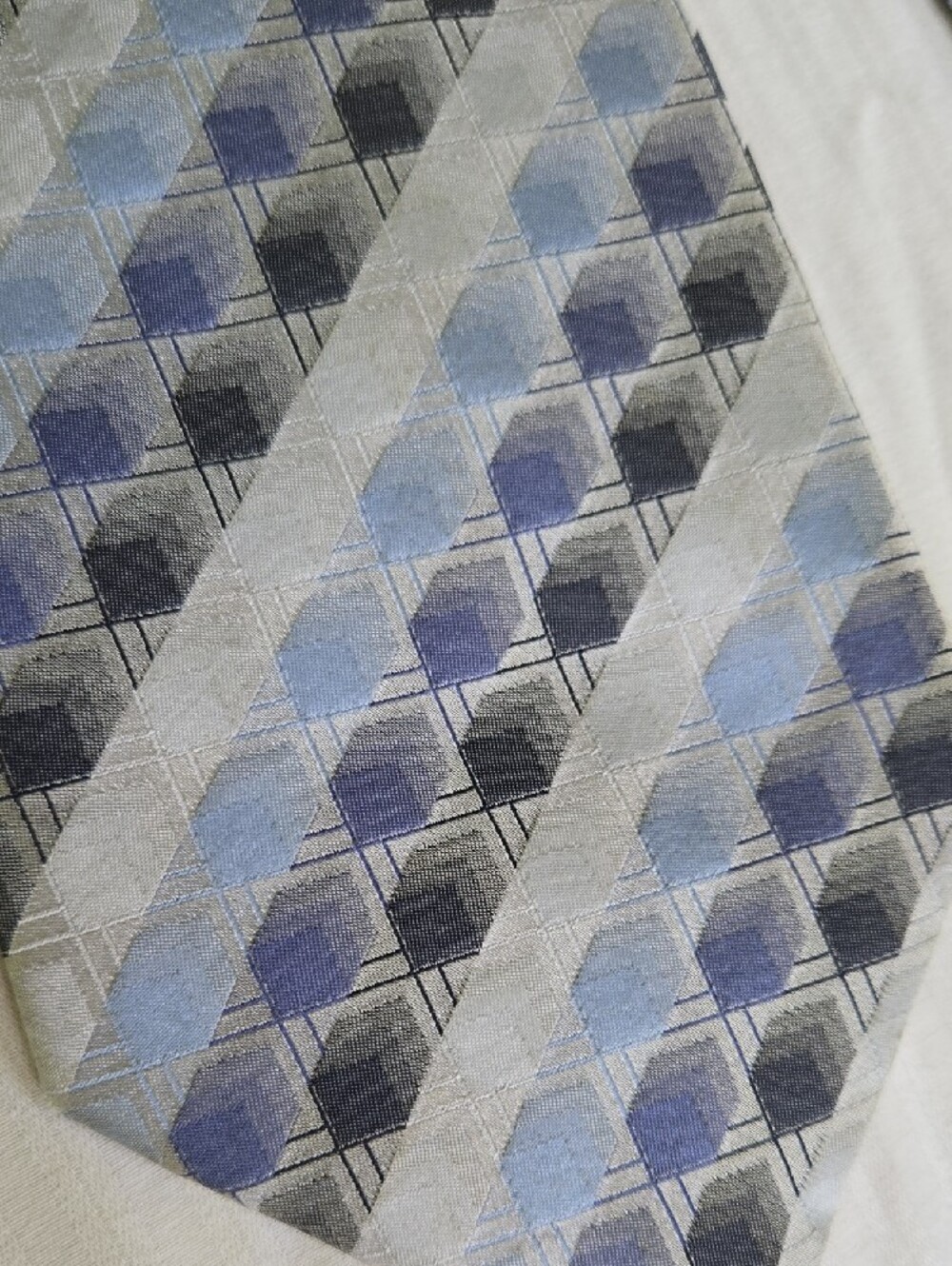 Vintage Bruno Piattelli 100% Pure Silk Geometric Blue Grey Men's Tie